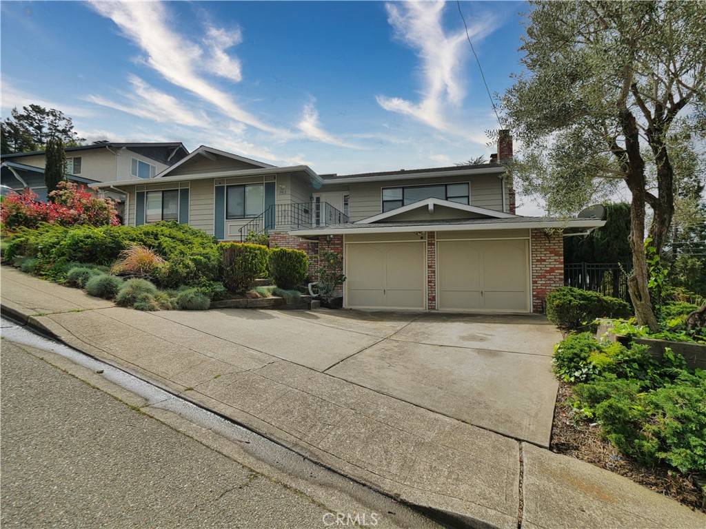 Castro Valley, CA 94552,20403 Beacon Hill CT