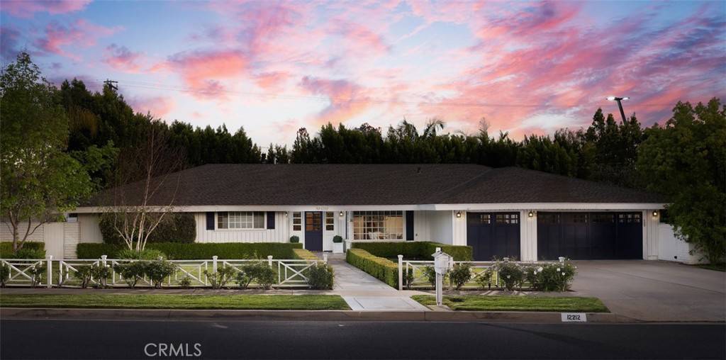 12212 Ranchwood Rd., North Tustin, CA 92705