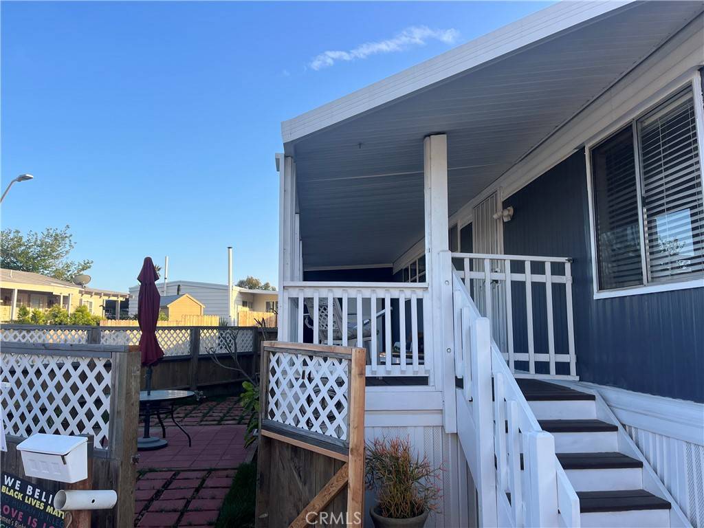 Long Beach, CA 90803,6254 Beachcomber