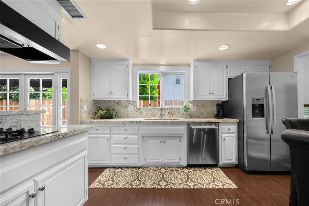 Brea, CA 92821,501 Candlewood ST
