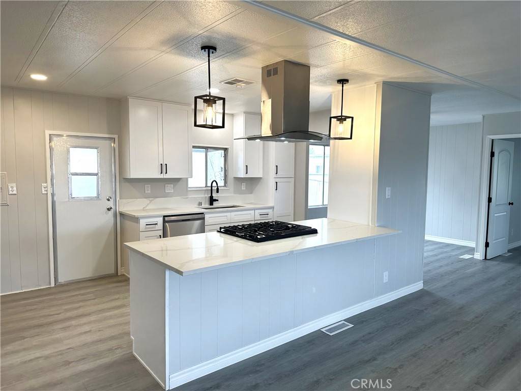 Riverside, CA 92503,9391 California AVE #89