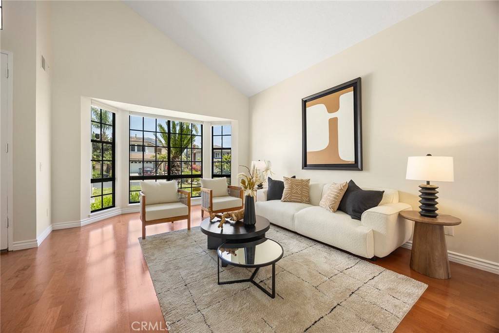 Fullerton, CA 92833,2279 Ardemore Drive