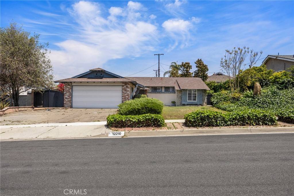12210 Groveland AVE, Whittier, CA 90604