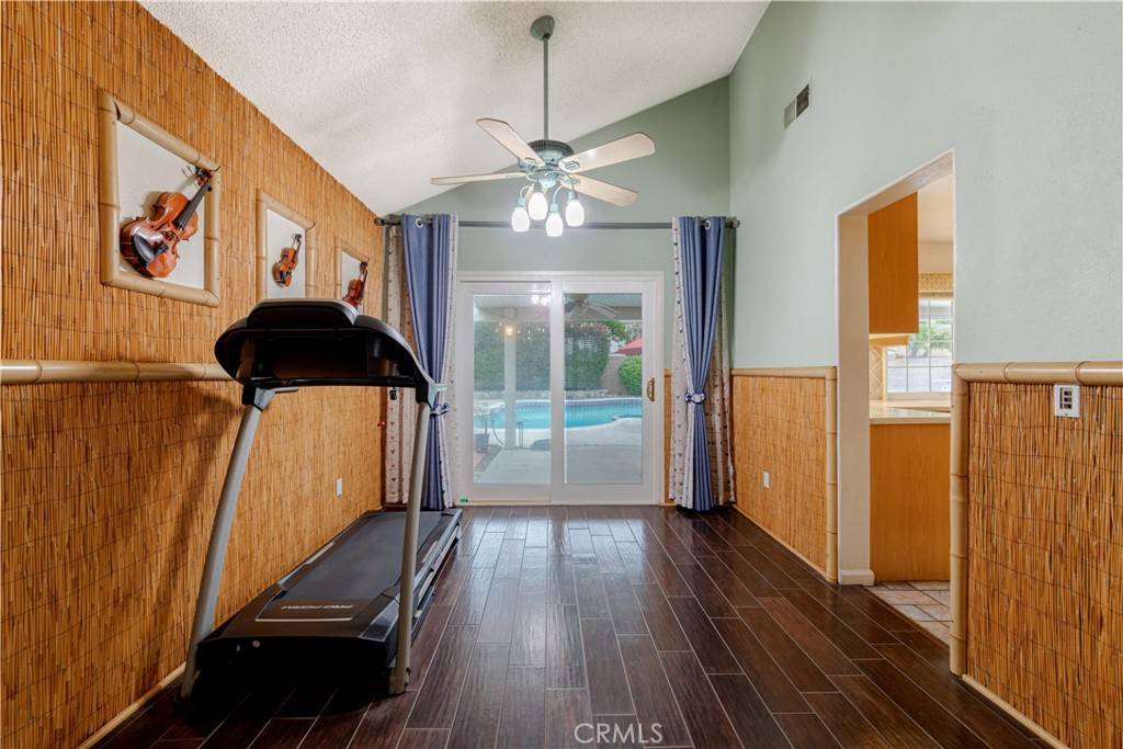 Ontario, CA 91761,2715 Virginia WAY