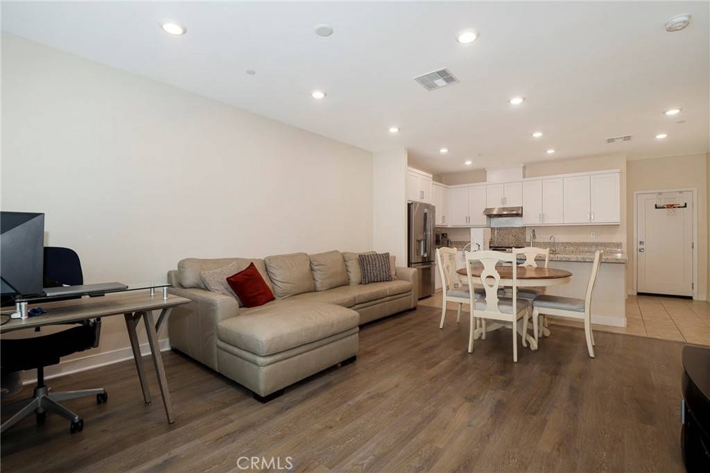 Whittier, CA 90602,12128 Summer LN