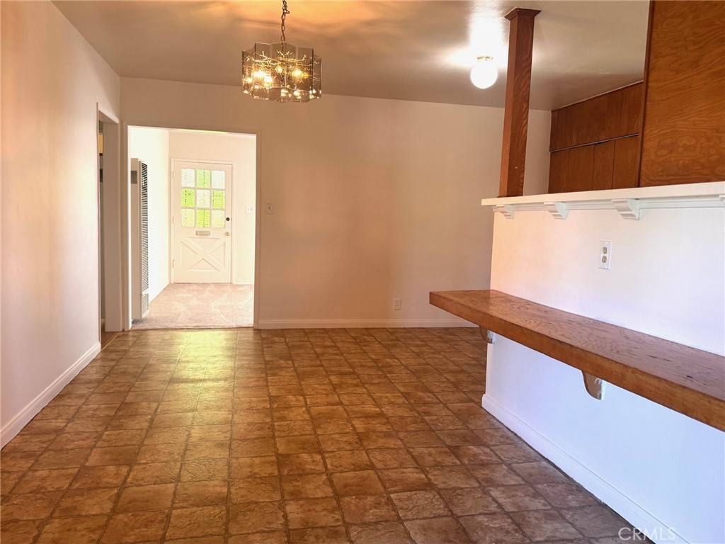 Paramount, CA 90723,15602 Pitts Ave.