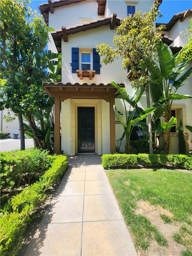 678 E Valencia ST #105, Anaheim, CA 92805