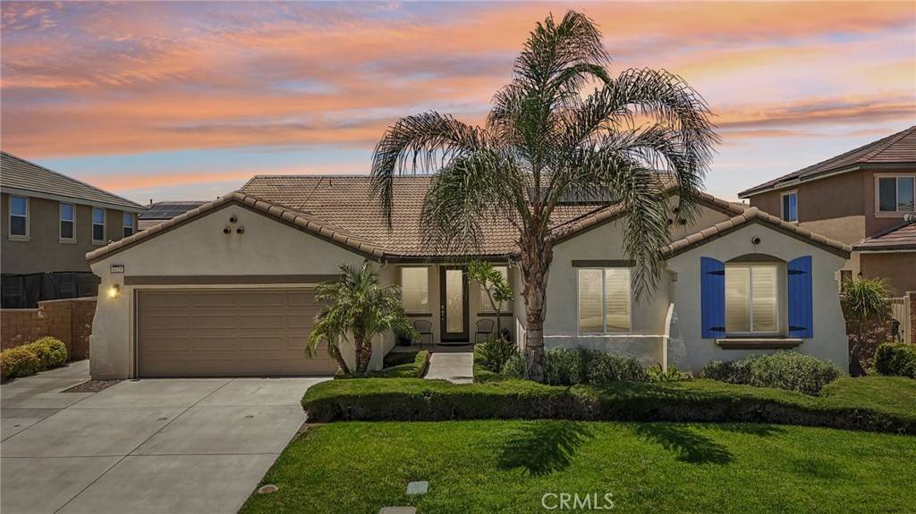 6125 Coopers Hawk DR, Jurupa Valley, CA 91752