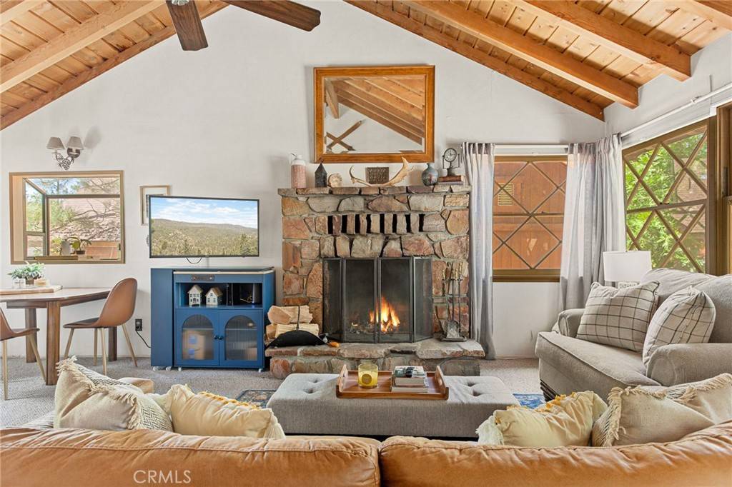 Big Bear Lake, CA 92315,40225 Dream ST