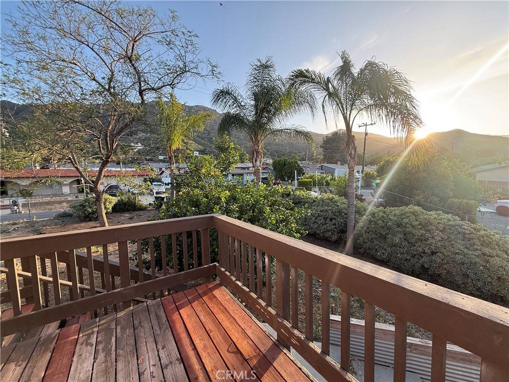 Lake Elsinore, CA 92530,15192 Laguna AVE