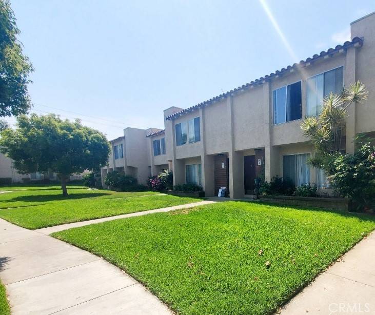 700 W La Veta AVE #K5, Orange, CA 92868