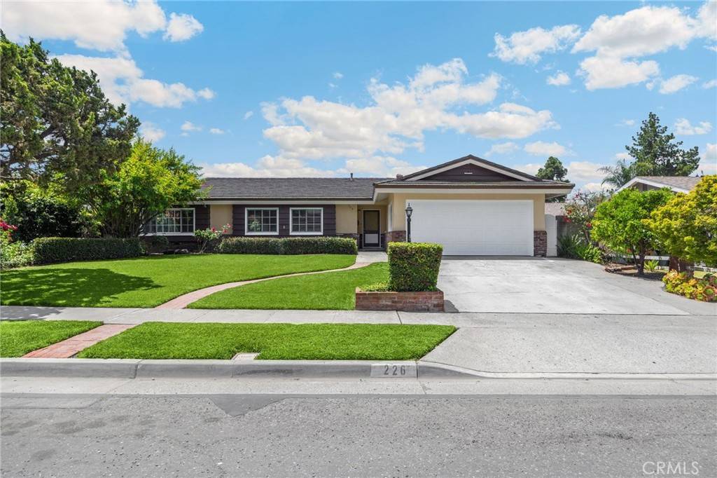 Placentia, CA 92870,226 Breting Way