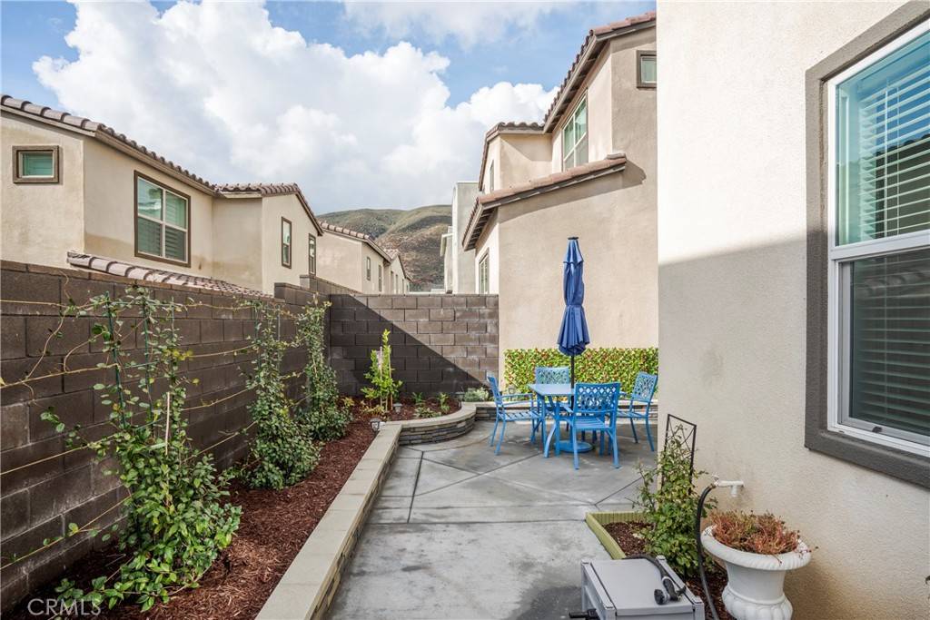 Fontana, CA 92336,15820 Caterpillar DR