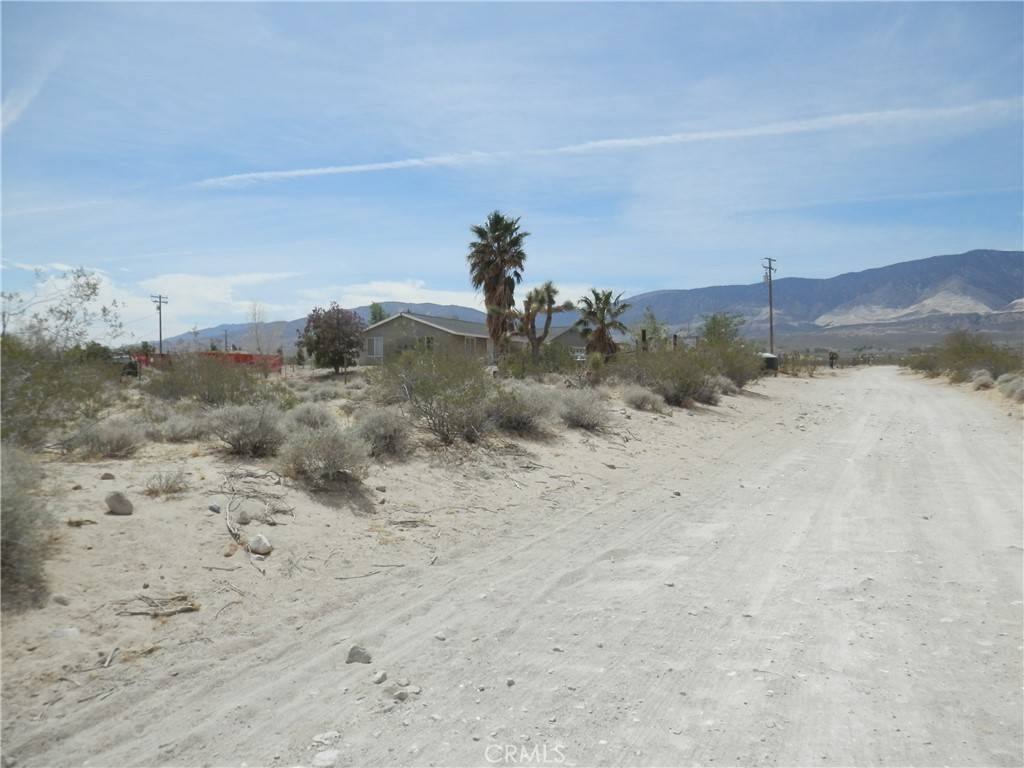 0 Santa Fe TRL, Lucerne Valley, CA 92356