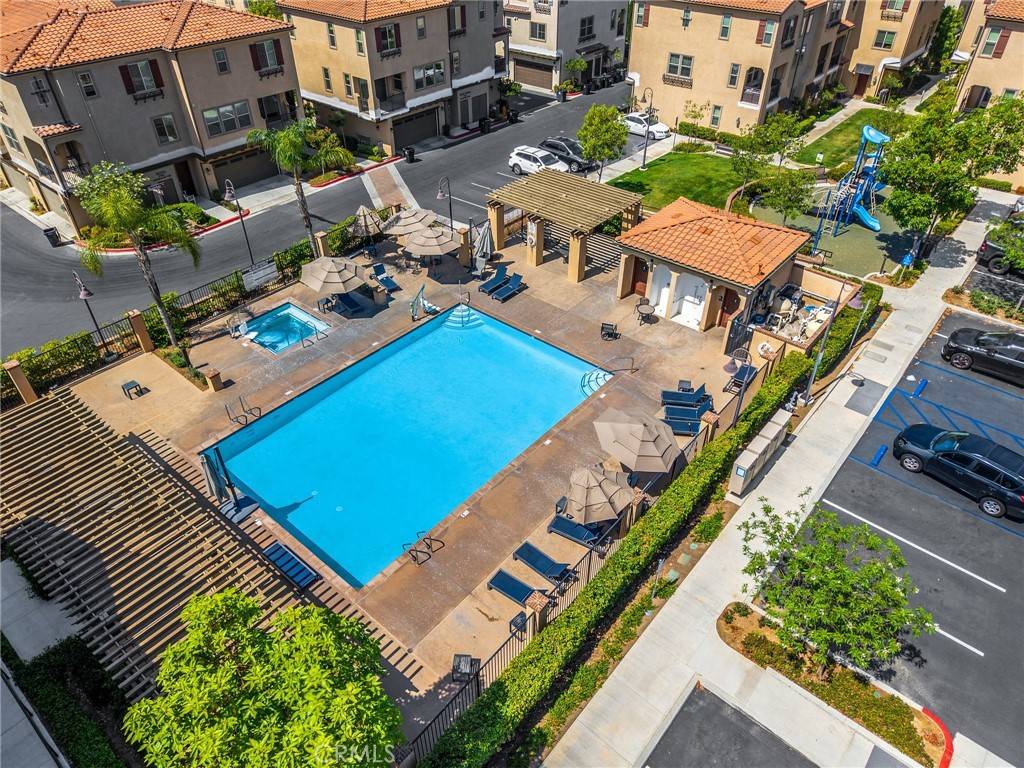 Yorba Linda, CA 92886,18361 Iris LN