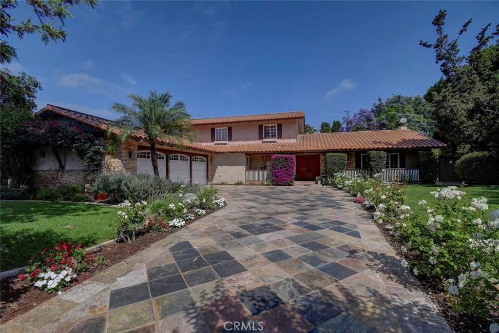 Santa Ana, CA 92705,12441 La Bella DR