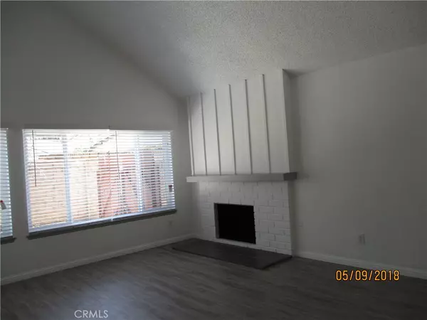 Cerritos, CA 90703,17105 Holmes CIR