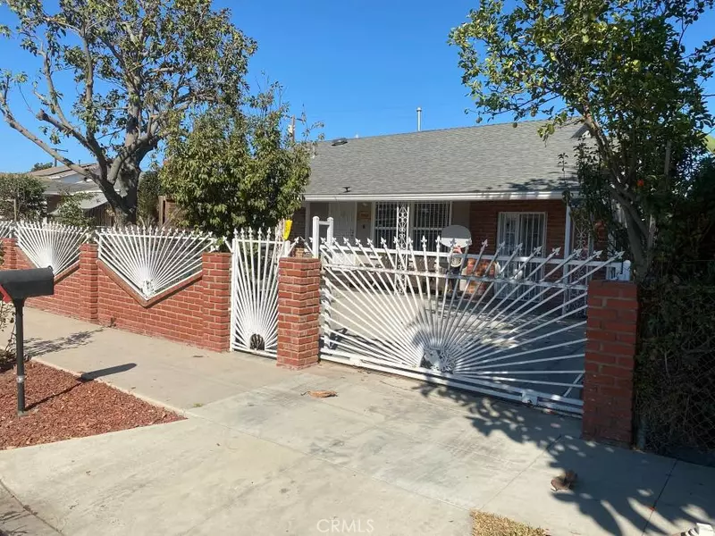 7040 N Atlantic PL, Long Beach, CA 90805