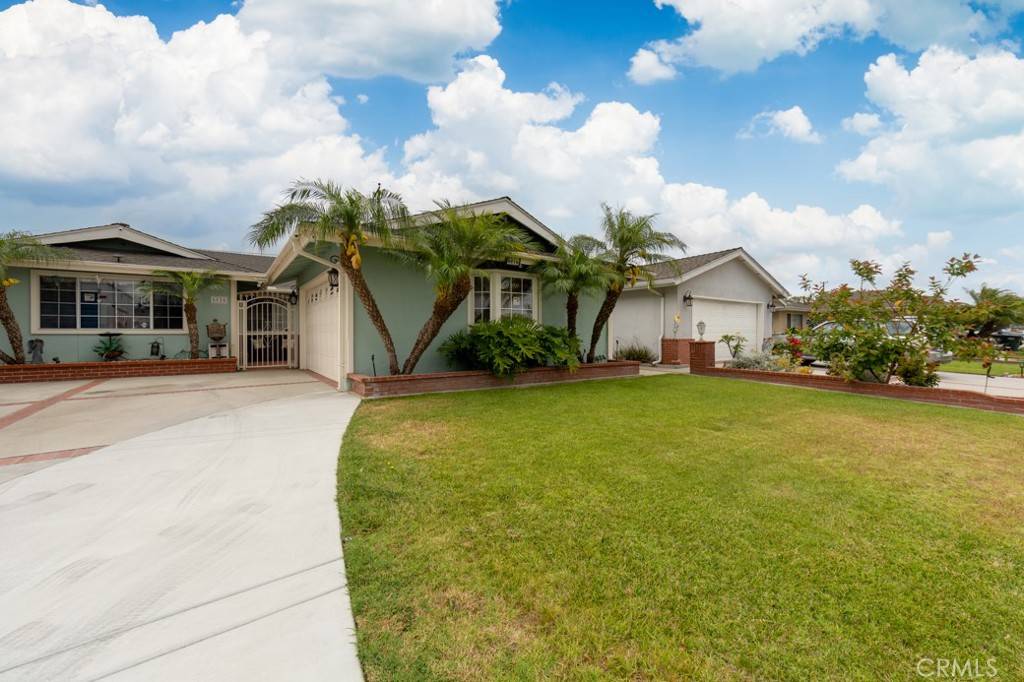 6616 Michelson ST, Lakewood, CA 90713