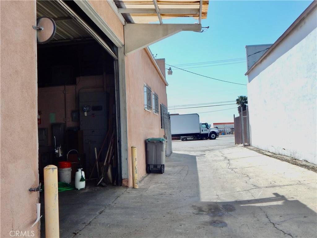 Gardena, CA 90249,12906 Halldale AVE