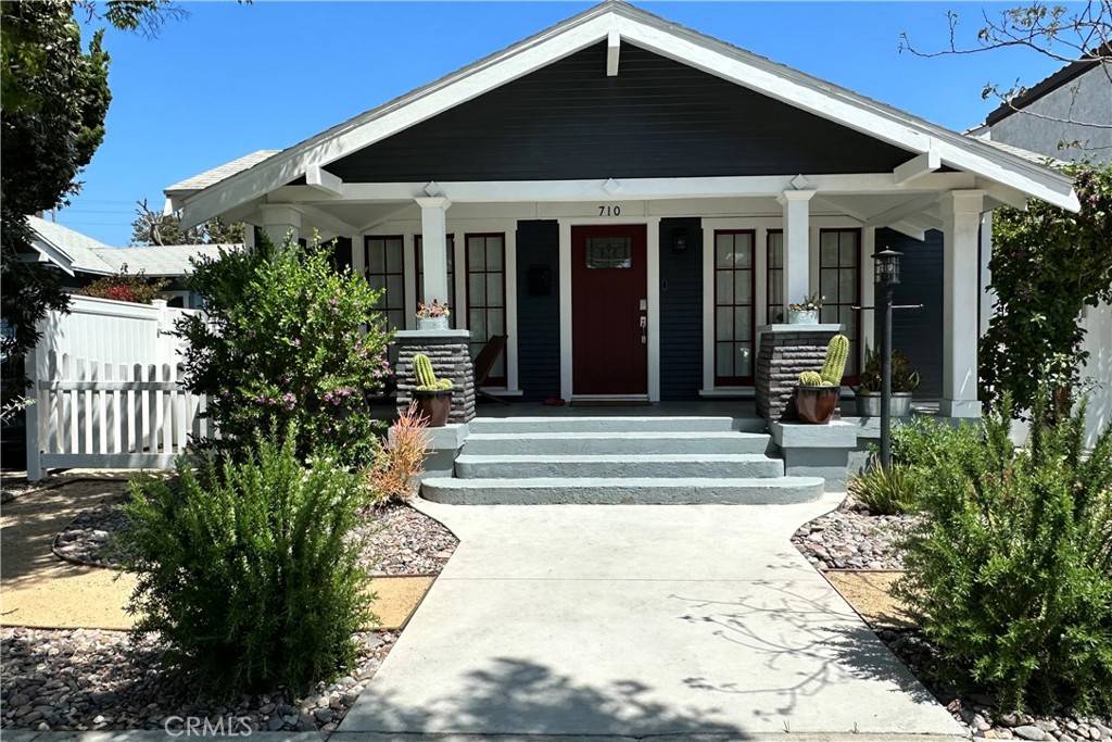 710 Newport AVE, Long Beach, CA 90804