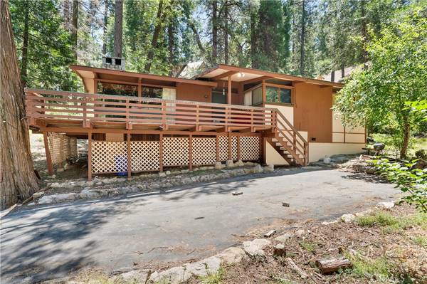 Crestline, CA 92325,24657 Bernard DR