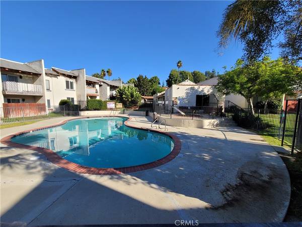 Diamond Bar, CA 91765,23601 Golden Springs DR #5A