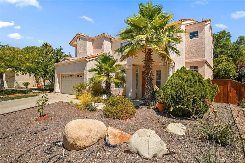 17929 Hatridge LN, Canyon Country, CA 91387