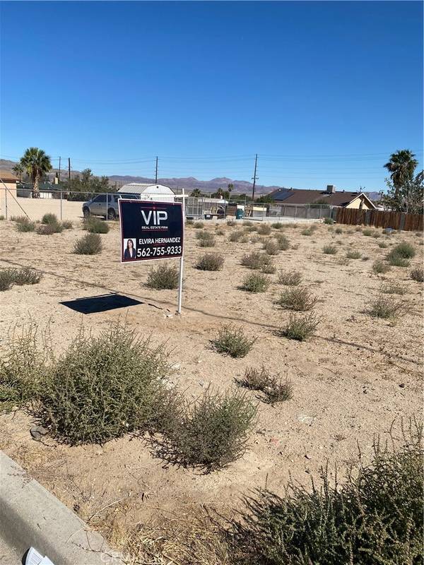 1141 Oasis DR, Barstow, CA 92311