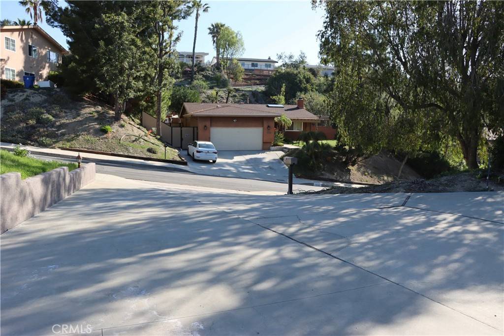 West Hills, CA 91307,7215 Darnoch WAY