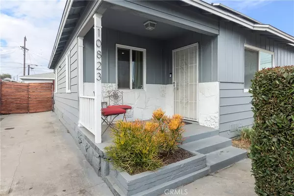 10823 Weigand Avenue, Los Angeles, CA 90059