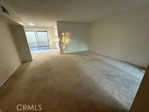 Alhambra, CA 91801,924 S 4TH ST #3