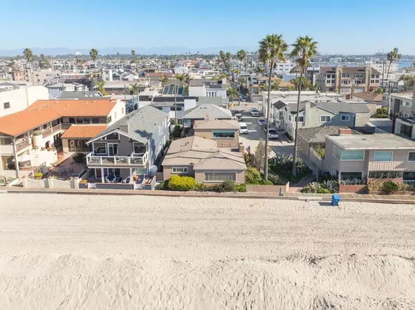 6025 E Seaside WALK, Long Beach, CA 90803