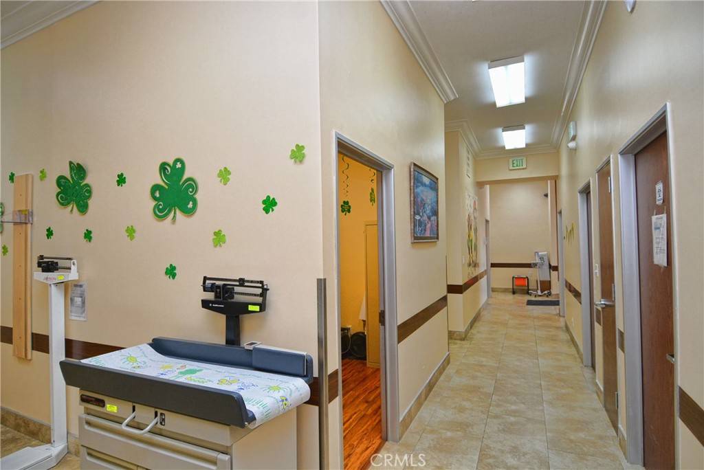 Pomona, CA 91767,528 Saint Paul ST