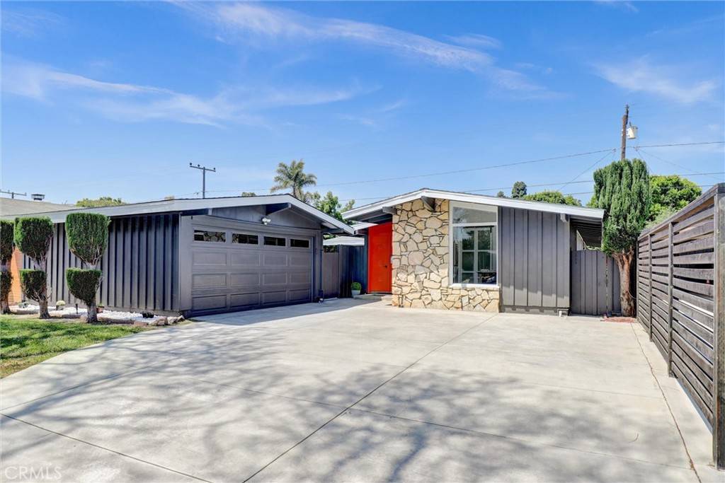 Long Beach, CA 90808,3119 Karen AVE