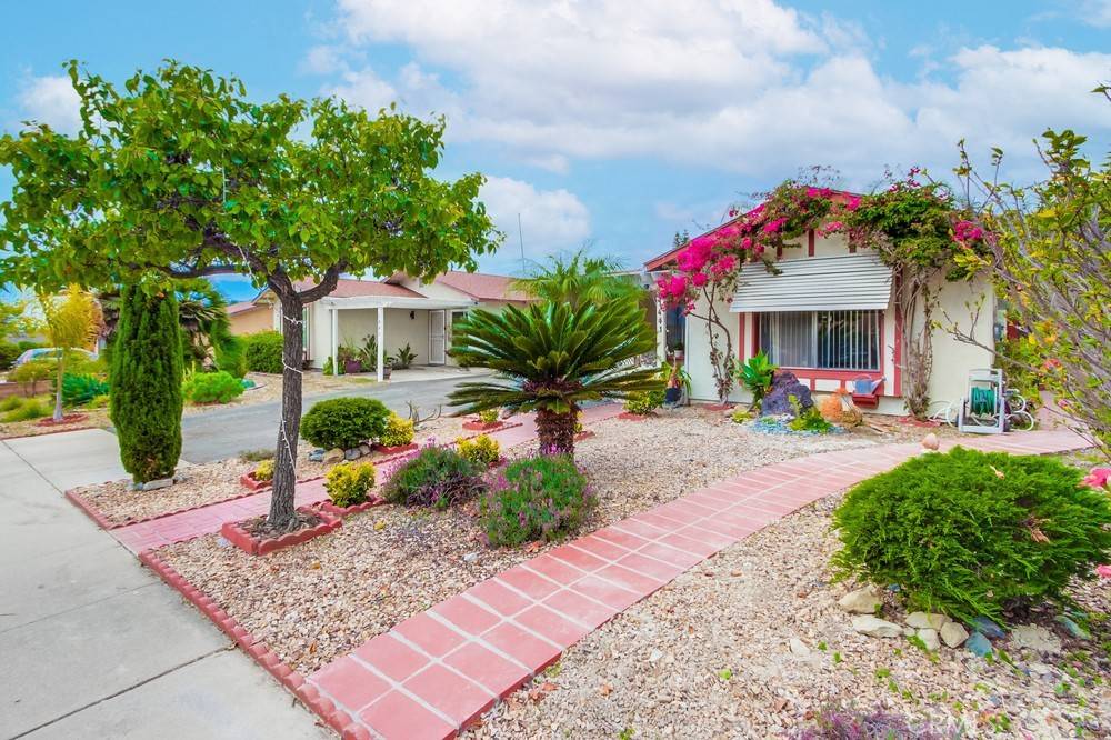 Oceanside, CA 92056,1441 Peacock BLVD