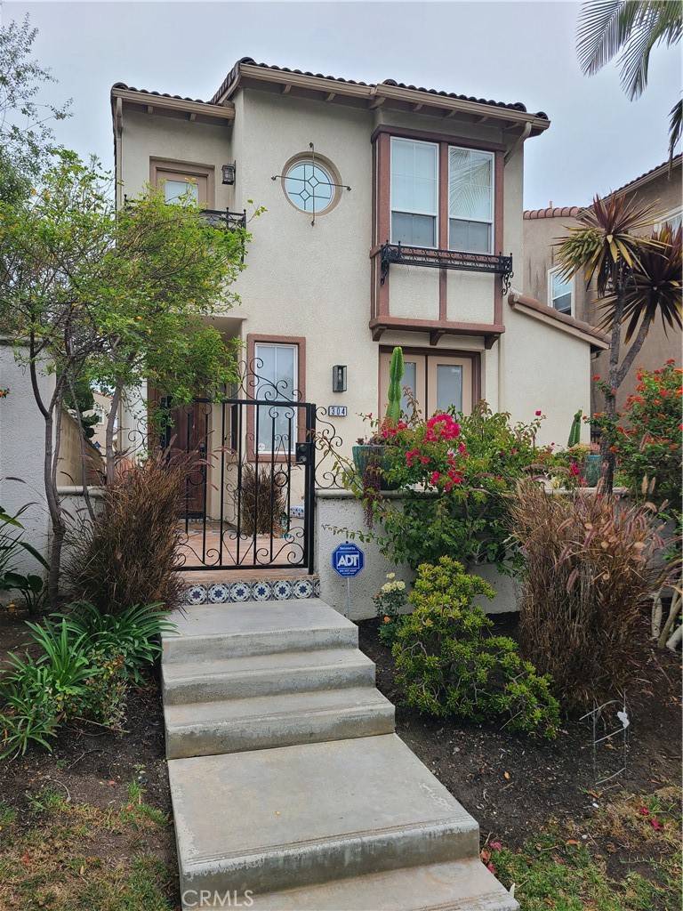 304 Ultimo AVE, Long Beach, CA 90814