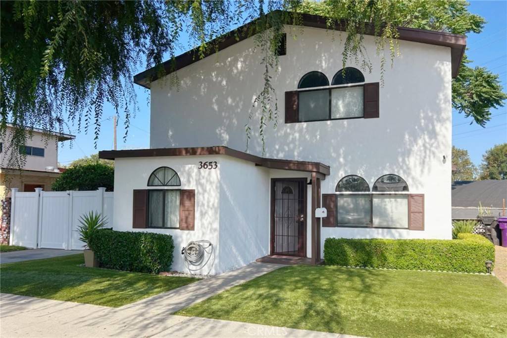 Long Beach, CA 90810,3653 Denver AVE