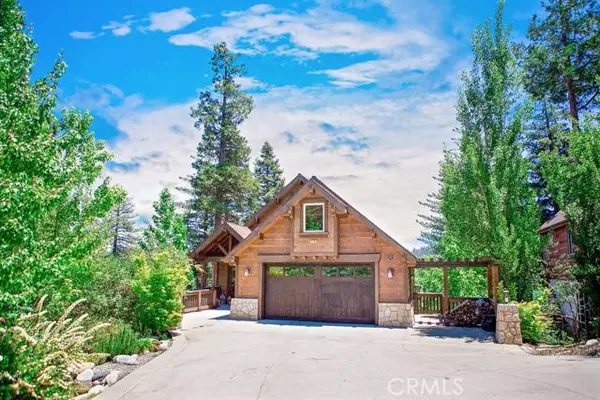 Lake Arrowhead, CA 92352,418 Annandale DR