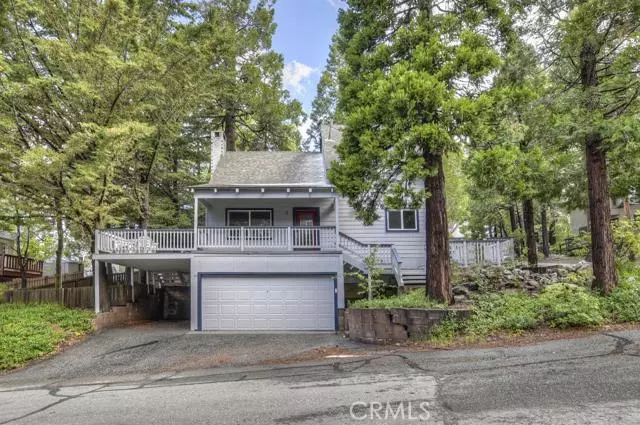 178 Hemlock DR, Lake Arrowhead, CA 92352