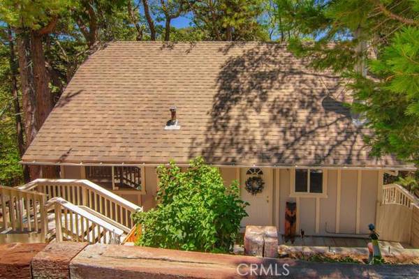 26611 Thunderbird DR, Lake Arrowhead, CA 92352