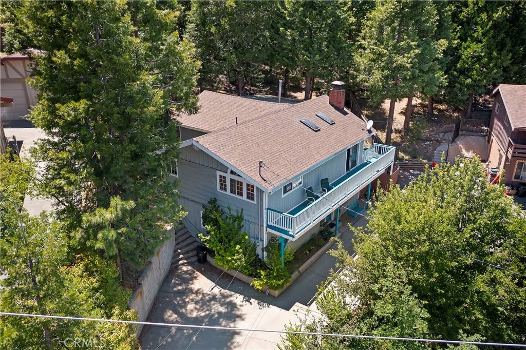 Crestline, CA 92325,236 Weisshorn DR