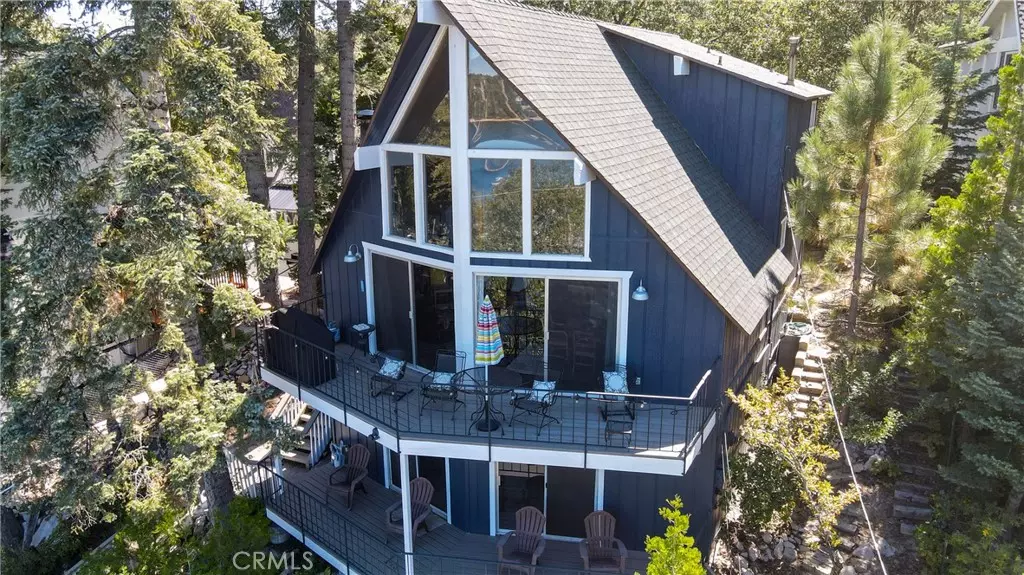 28919 Palisades DR, Lake Arrowhead, CA 92352