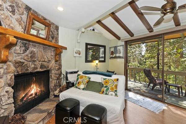 Lake Arrowhead, CA 92352,739 Lake DR