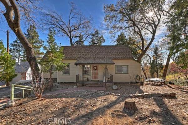 65 Park DR, Running Springs, CA 92382