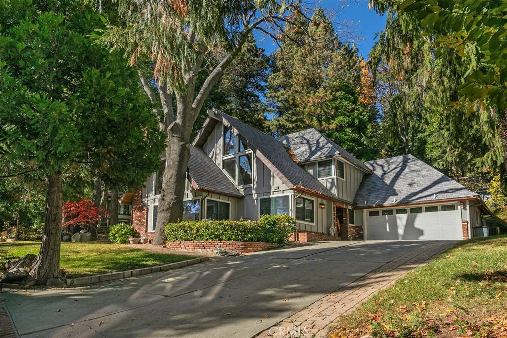 Lake Arrowhead, CA 92352,27866 S Peninsula DR