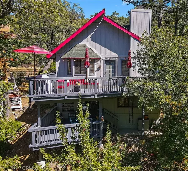 1364 Toronto DR, Lake Arrowhead, CA 92352