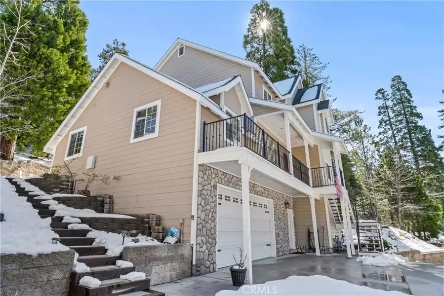 197 Massive RD, Lake Arrowhead, CA 92352