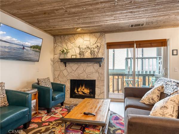 Big Bear Lake, CA 92315,39802 Lakeview DR #26