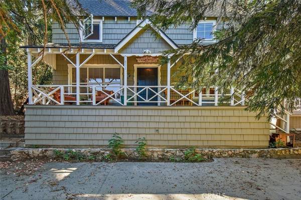 Lake Arrowhead, CA 92352,855 Lake DR